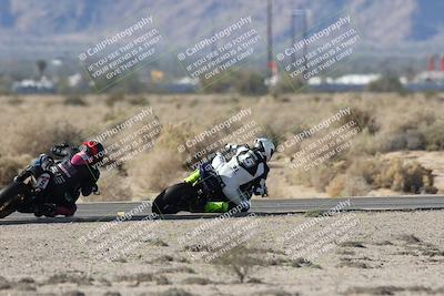 media/Dec-07-2025-CVMA (Sun) [[3e7d2de5dc]]/Race 5-Formula UL-CVMA Hooligans-American Thunder/